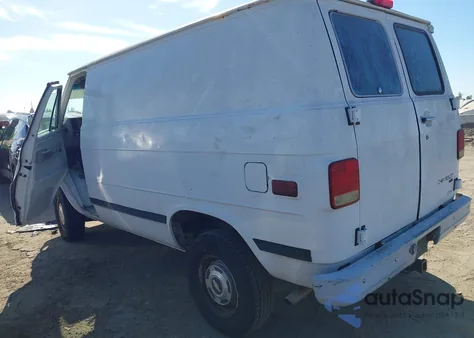 1994 Chevrolet G10 из США, поврежденный, VIN 1GCDG15Z3RF184189